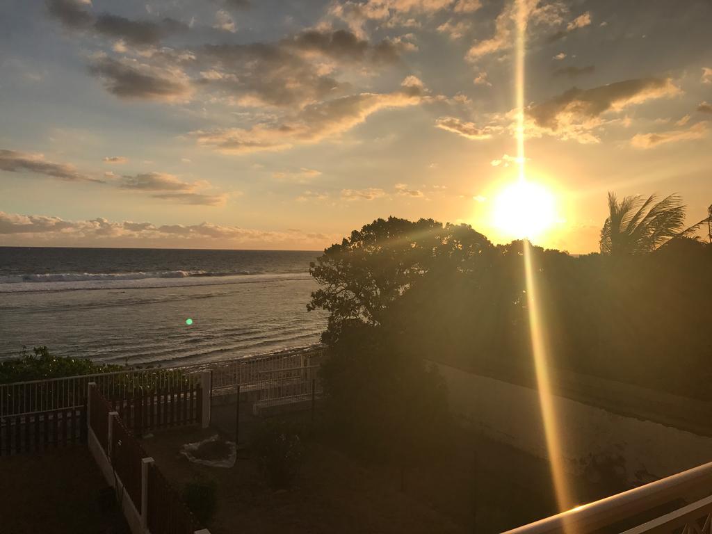 Le Petrel Blanc - Appartement Sur La Plage De La Souris Blanche Trois Bassins Eksteriør bilde